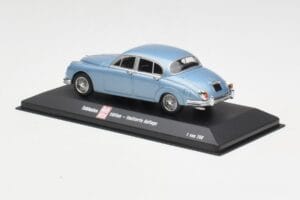 Jaguar Mk II Blue Metallic Minichamps 1:43 433130604 Métal Moulé — image 3 sur 4