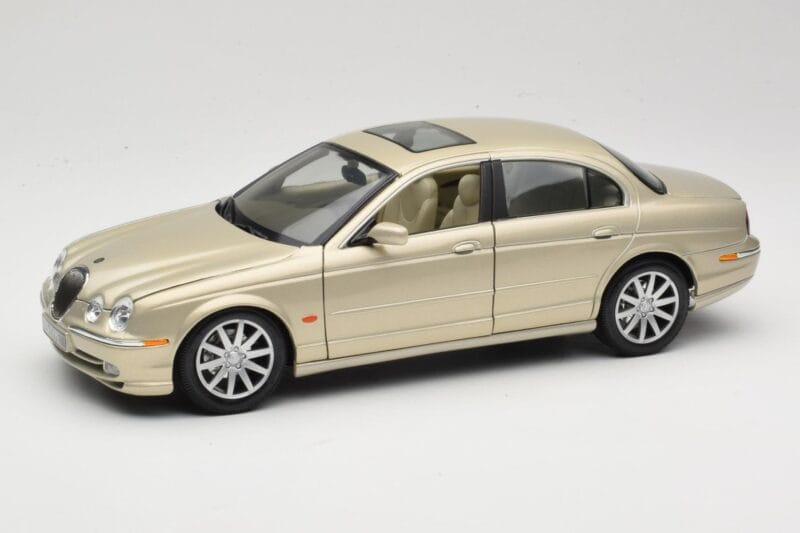 Jaguar S-Type X200 Bronze Maisto 1:18 50332 Métal Moulé