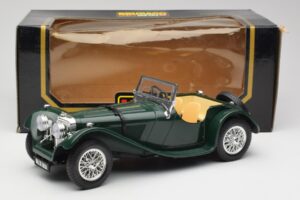 Jaguar SS 100 Roadster Vert Bburago 1:18 3006 Métal Moulé — image 8 sur 8