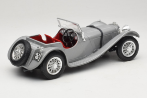 Jaguar SS100 Argent Bburago 1:18 3006-M2 Métal Moulé — image 2 sur 6