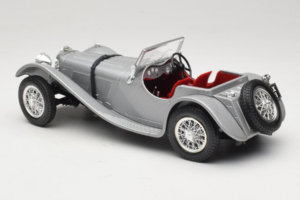 Jaguar SS100 Argent Bburago 1:18 3006-M2 Métal Moulé — image 5 sur 6