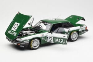Jaguar XJ-S TWR Racing #12 H. Heyer / W. Percy ETCC Spa Winner 1984 AUTOart 1:18 88459 Métal Moulé — image 2 sur 8
