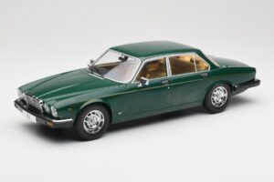 Jaguar XJ Series III Vert Foncé MCG 1:18 MCG18175 Métal Moulé
