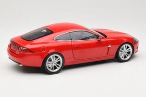 Jaguar XK X150 Rouge Minichamps 1:18 150130503 Métal Moulé — image 3 sur 8
