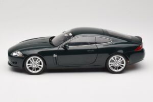 Jaguar XK X150 Coupe Vert Minichamps 1:18 150130501 Métal Moulé — image 4 sur 8
