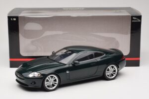 Jaguar XK X150 Coupe Vert Minichamps 1:18 150130501 Métal Moulé — image 8 sur 8