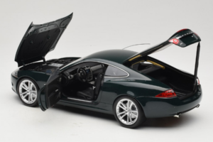 Jaguar XK X150 Vert Minichamps 1:18 150130500 Métal Moulé — image 5 sur 8