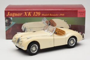Jaguar XK120 Blanc Eduscho 1:18 7482-1HTH Métal Moulé — image 8 sur 8