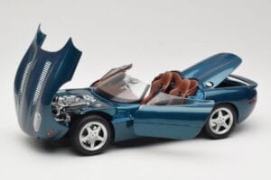 Jaguar XK180 Vert Maisto 1:18 50337 Métal Moulé — image 2 sur 8