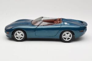 Jaguar XK180 Vert Maisto 1:18 50337 Métal Moulé — image 4 sur 8