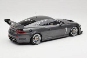 Jaguar XKR GT3 Grey Metallic Minichamps 1:18 150081390 Métal Moulé — image 2 sur 6