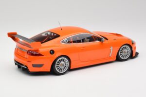 Jaguar XKR GT3 Racing Orange Minichamps 1:18 150081391 Métal Moulé — image 2 sur 6