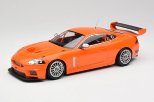 Jaguar XKR GT3 Racing Orange Minichamps 1:18 150081391 Métal Moulé