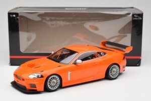 Jaguar XKR GT3 Racing Orange Minichamps 1:18 150081391 Métal Moulé — image 6 sur 6