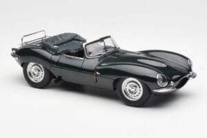 Jaguar XKSS Steve McQueen Personal Car AUTOart 1:18 73526 Métal Moulé — image 6 sur 8