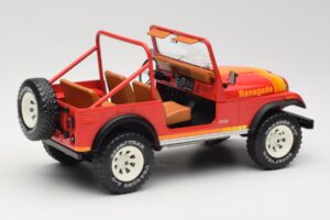 Jeep CJ-7 Renegade Rouge MCG 1:18 MCG18110 Métal Moulé — image 2 sur 6