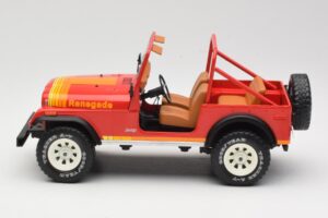 Jeep CJ-7 Renegade Rouge MCG 1:18 MCG18110 Métal Moulé — image 3 sur 6