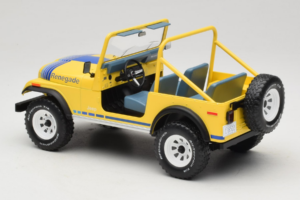 Jeep CJ-7 Renegade Jaune MCG 1:18 MCG18552 Métal Moulé — image 5 sur 6