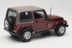Jeep Wrangler TJ Sahara Rouge Maisto 1:18 31662 Métal Moulé — image 3 sur 8
