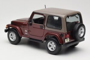 Jeep Wrangler TJ Sahara Rouge Maisto 1:18 31662 Métal Moulé — image 7 sur 8