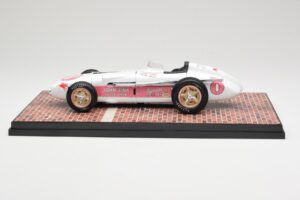 Watson Roadster #8 P. Flaherty John Zink Racing Indianapolis 500 Winner 1956 Carousel 1 1:18 143000 Métal Moulé