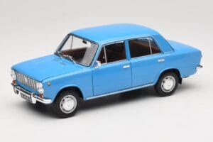 Lada 1200 2101 Bleu IXO 1:18 18CMC204OP Métal Moulé