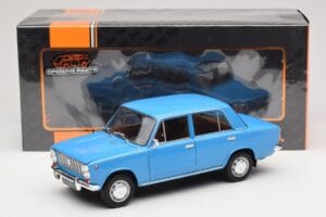 Lada 1200 2101 Bleu IXO 1:18 18CMC204OP Métal Moulé — image 8 sur 8