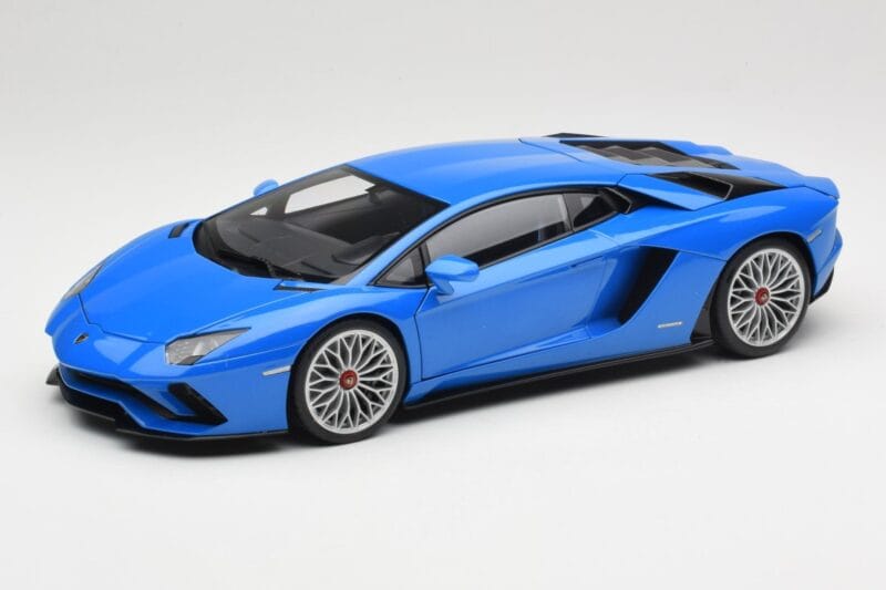 Lamborghini Aventador S LP740-4 Blue Nila AUTOart 1:18 79134 Métal Moulé
