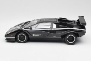 Lamborghini Countach LP500S Noir Kyosho 1:18 08326K Métal Moulé — image 4 sur 8