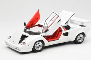 Lamborghini Countach LP500S Blanc Kyosho 1:18 08320E Métal Moulé — image 2 sur 8
