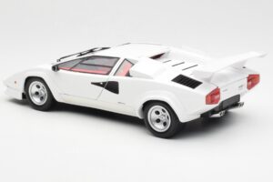 Lamborghini Countach LP500S Blanc Kyosho 1:18 08320E Métal Moulé — image 7 sur 8