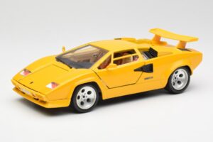 Lamborghini Countach Jaune Bburago 1:18 3037 Métal Moulé
