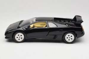 Lamborghini Diablo Noir Mira 1:18 6107 Métal Moulé — image 4 sur 8