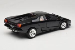 Lamborghini Diablo Noir Tonka 1:18 09035-M1 Métal Moulé — image 3 sur 8