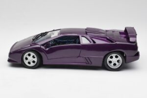 Lamborghini Diablo Jota Violet Maisto 1:18 50276 Métal Moulé — image 4 sur 8