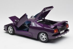 Lamborghini Diablo Jota Violet Maisto 1:18 50276 Métal Moulé — image 5 sur 8