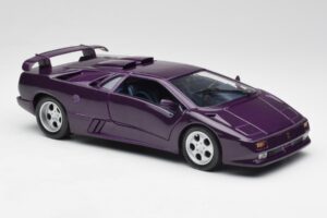 Lamborghini Diablo Jota Violet Maisto 1:18 50276 Métal Moulé — image 6 sur 8