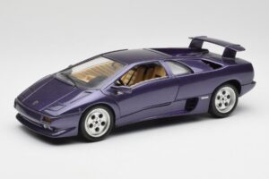 Lamborghini Diablo Violet Maisto 1:18 3028 Métal Moulé