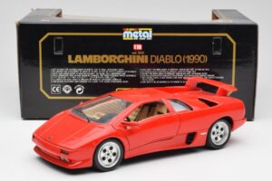 Lamborghini Diablo Rouge Bburago 1:18 3028-M1 Métal Moulé — image 8 sur 8