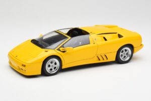 Lamborghini Diablo Roadster Jaune AUTOart 1:18 70092 Métal Moulé