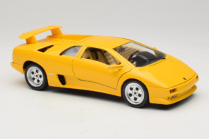 Lamborghini Diablo Jaune Bburago 1:18 3041-M2 Métal Moulé — image 6 sur 8