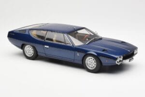 Lamborghini Espada Bleu Metallic AUTOart 1:18 74502 Métal Moulé — image 6 sur 8
