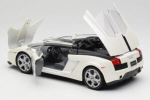 Lamborghini Gallardo Concept S Blanc Motormax 1:18 79156 Métal Moulé — image 5 sur 8