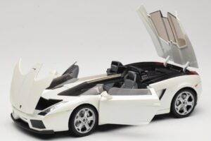 Lamborghini Gallardo Concept Blanc Mondo Motors 1:18 146432 Métal Moulé — image 2 sur 8