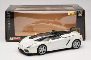 Lamborghini Gallardo Concept Blanc Mondo Motors 1:18 146432 Métal Moulé — image 8 sur 8