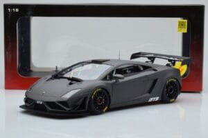 Lamborghini Gallardo GT3 FL2 Gris Foncé AUTOart 1:18 81360 Métal Moulé — image 8 sur 8