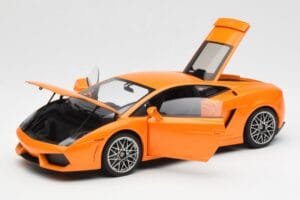 Lamborghini Gallardo LP560-4 Orange AUTOart 1:18 74593 Métal Moulé — image 2 sur 8