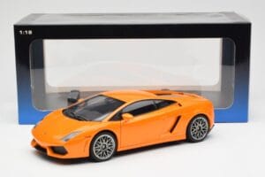 Lamborghini Gallardo LP560-4 Orange AUTOart 1:18 74593 Métal Moulé — image 8 sur 8