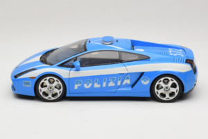 Lamborghini Gallardo Polizia AUTOart 1:18 74576 Métal Moulé — image 4 sur 8