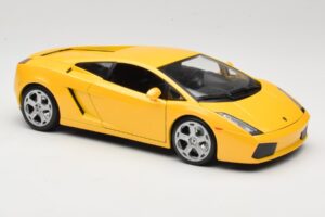 Lamborghini Gallardo Jaune Maisto 1:18 31655 Métal Moulé — image 6 sur 8